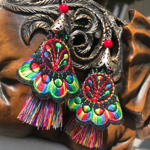 ThankYouForLovingVintage Jewelry - Beautiful Floral Boho Embroidered Tassel Earrings
